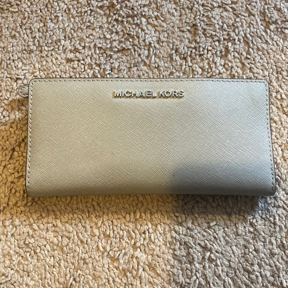 Michael Kors wallet